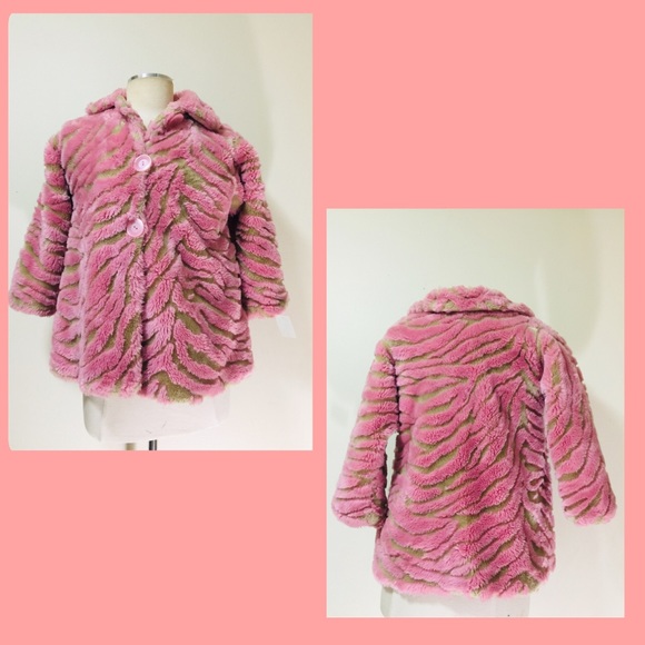 🦄🌸GENTLY USED GIRLS FAUX FUR COAT Sz 6X🦄🌸🌷 - Picture 2 of 7